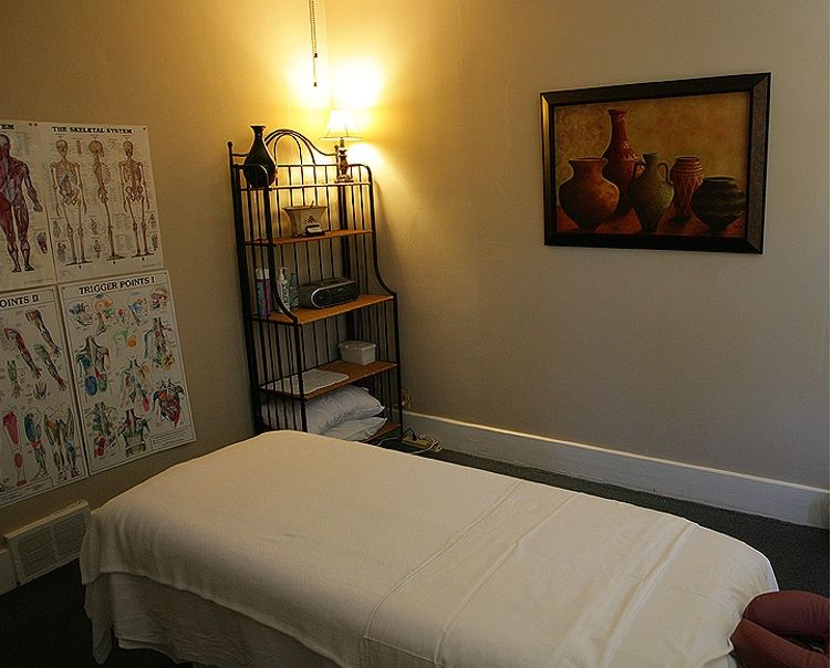 Libertyville Massage Therapy Clinic Photo Gallery