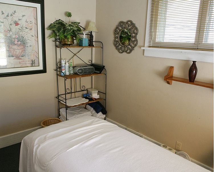 Libertyville Massage Therapy Clinic Photo Gallery